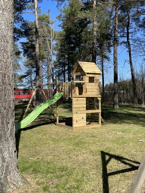 Children's play area - outdoor