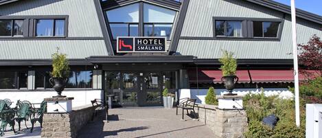 Fachada de la propiedad