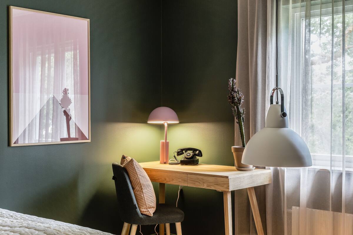 junior suite | down duvets, in-room safe, desk, blackout curtains