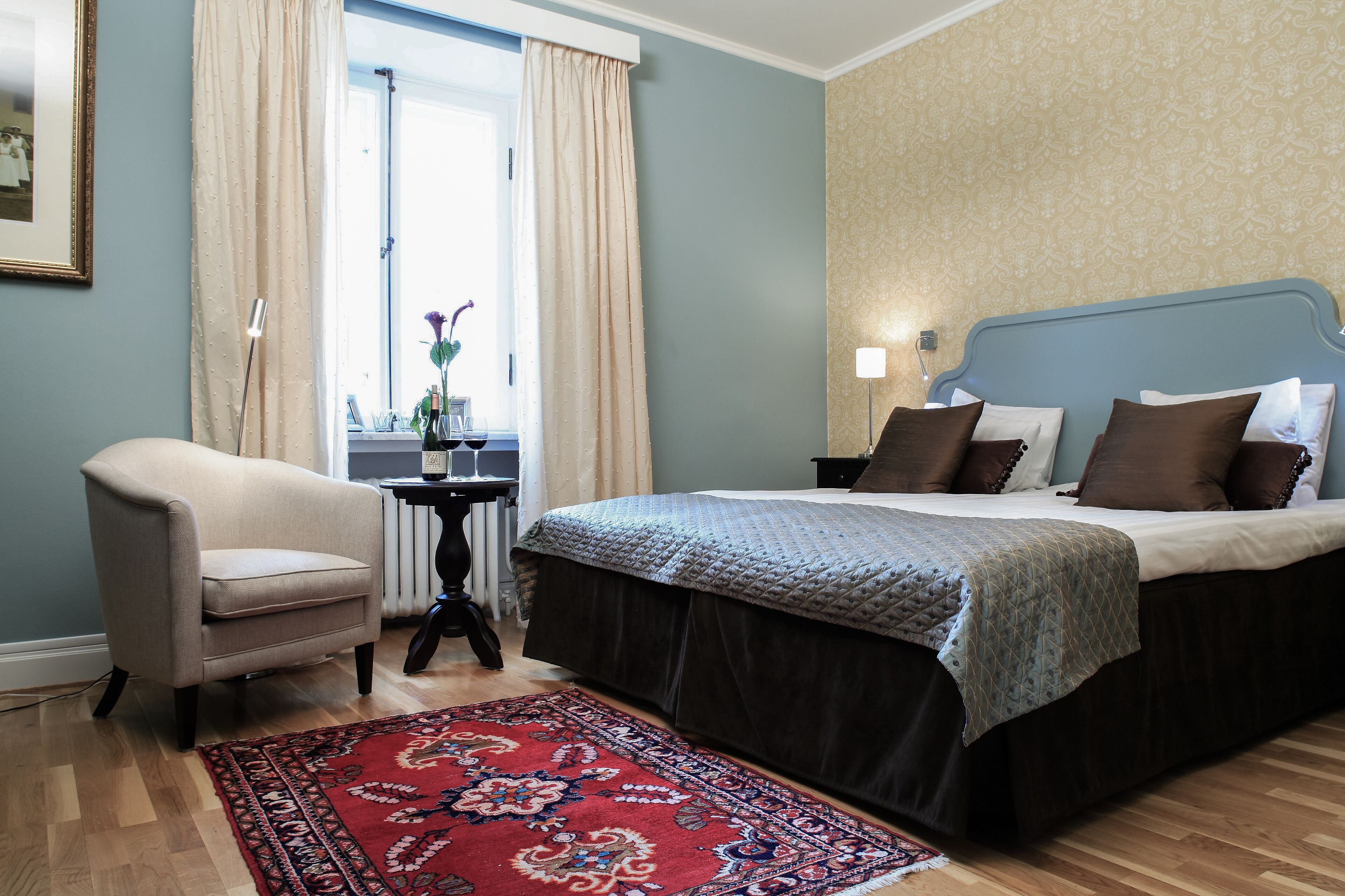 double room, garden area | 1 bedroom, minibar, in-room safe, desk