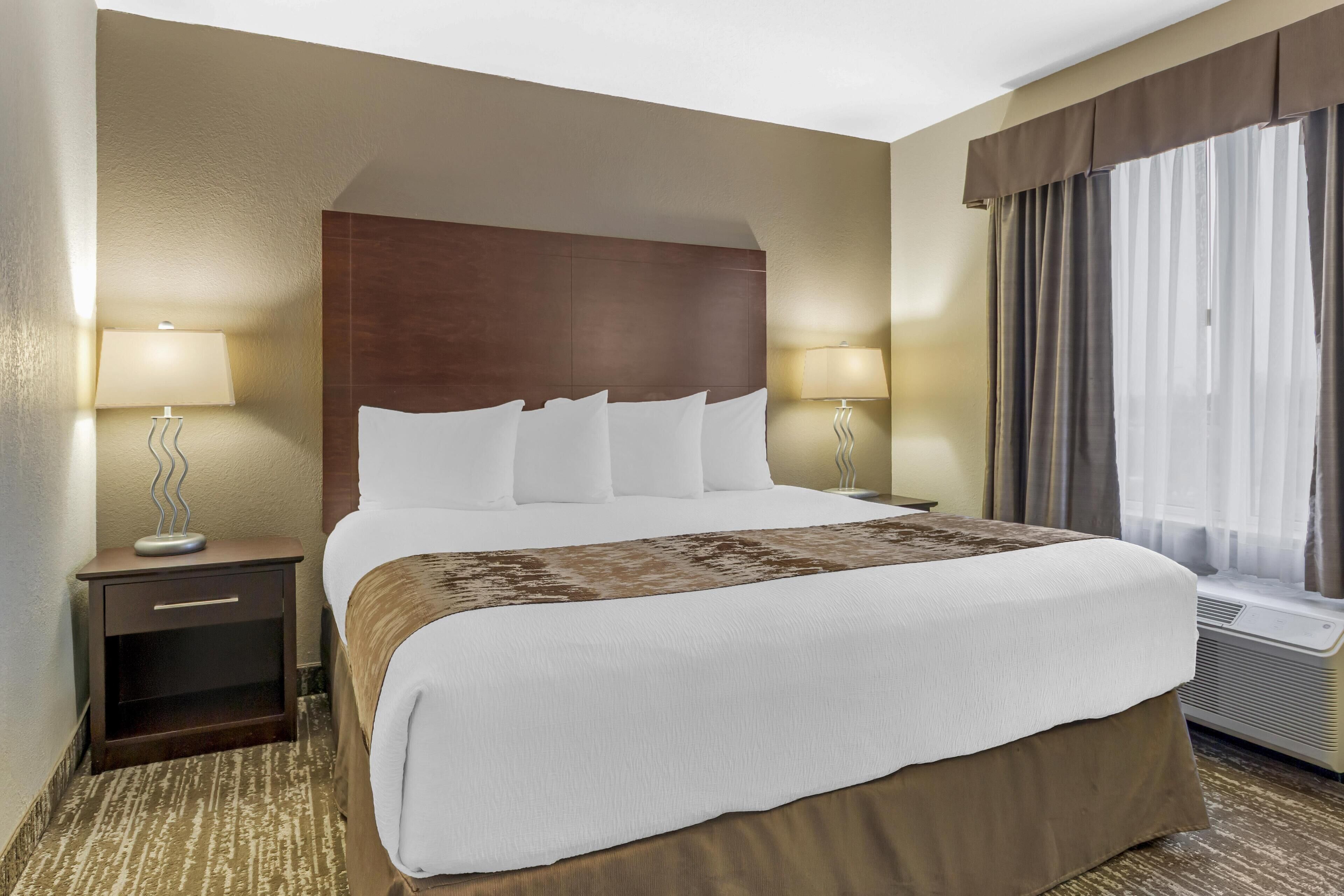 Suite, 1 King-Bett, Nichtraucher, Whirlpool (with Sofabed)