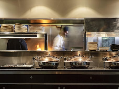 Breakfast, lunch and dinner served