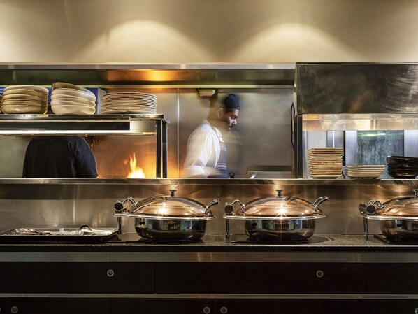 Café da manhã, almoço e jantar