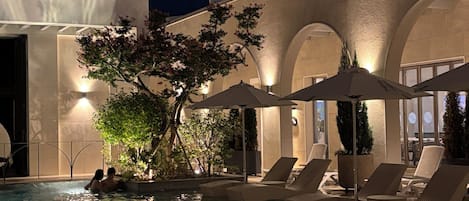 Piscina stagionale all'aperto