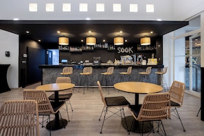 Bar (in der Unterkunft)