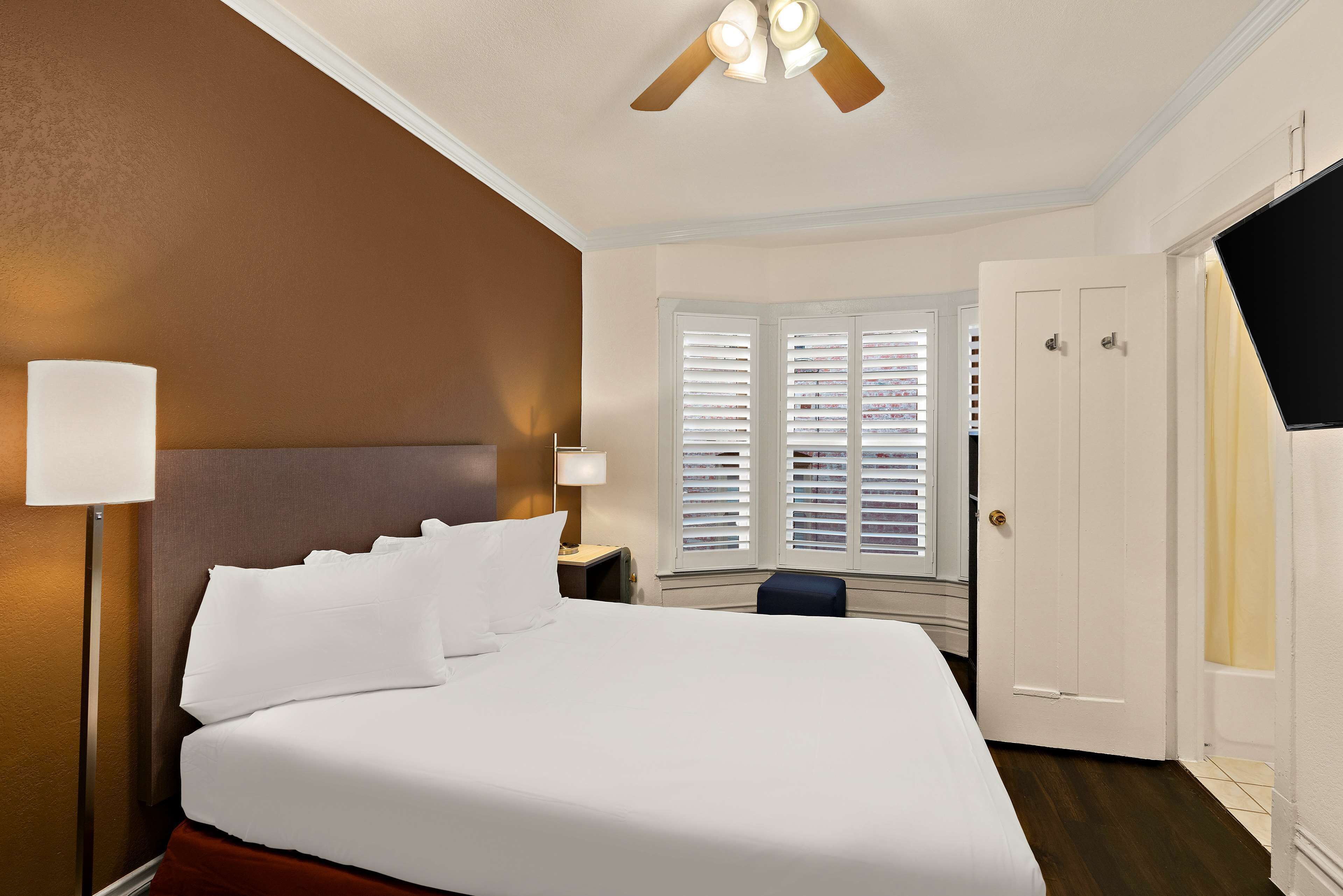Photo - Mithila San Francisco - SureStay Collection by Best Western