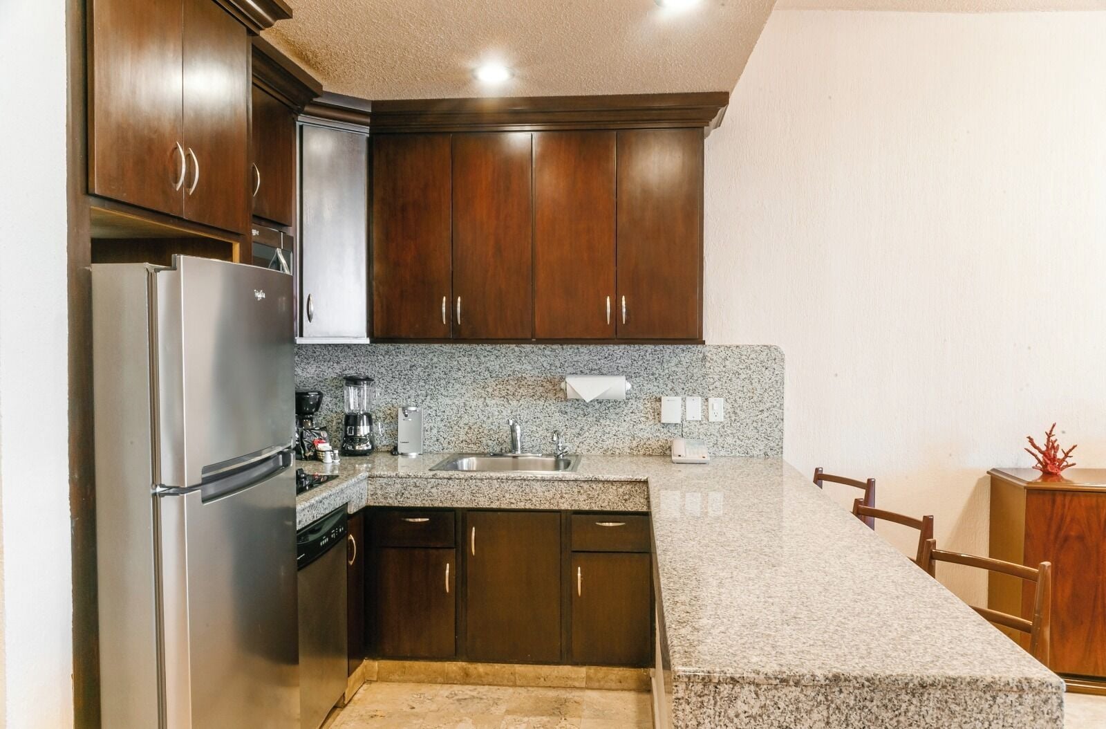 premium condo, 2 bedrooms, hot tub, sea view | private kitchen | fridge, microwave, stovetop, coffee/tea maker