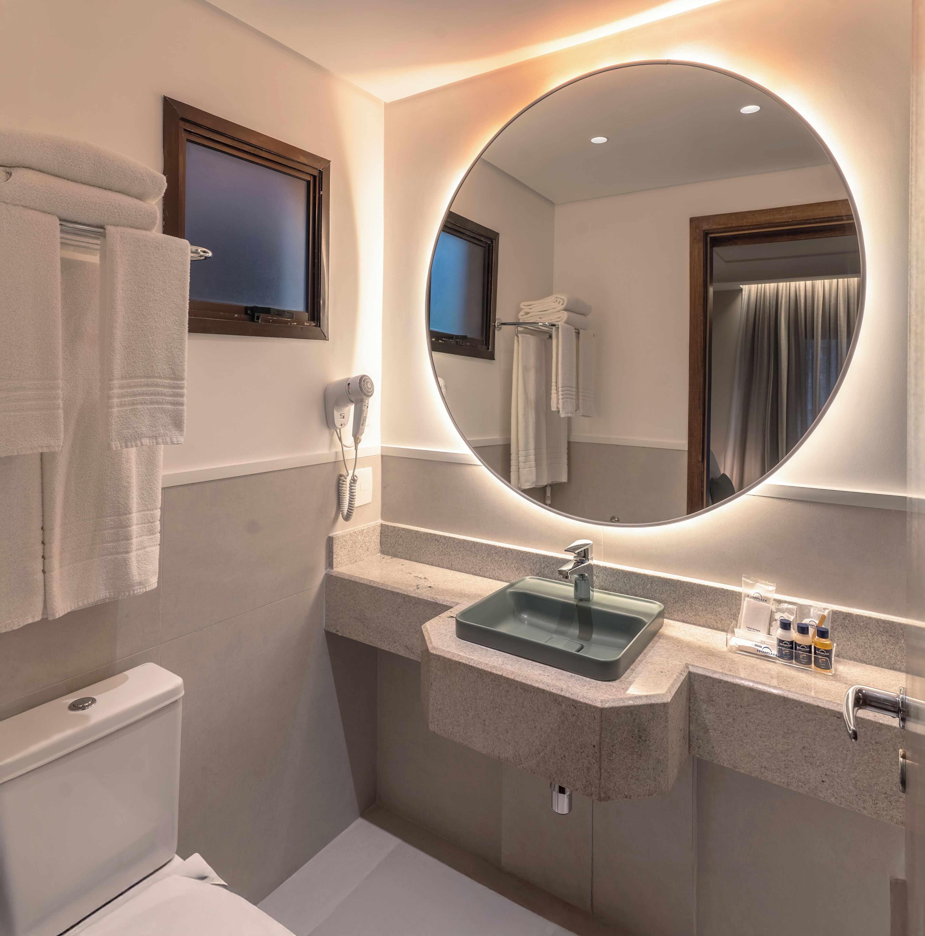 Photo - Estanplaza Paulista