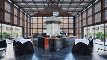 Breakfast, lunch and dinner served