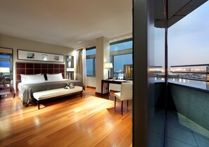 Premium bedding, minibar, in-room safe, individually furnished