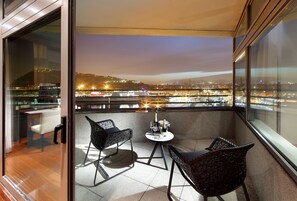 Literie de qualité, minibar, coffre-fort, ameublement unique