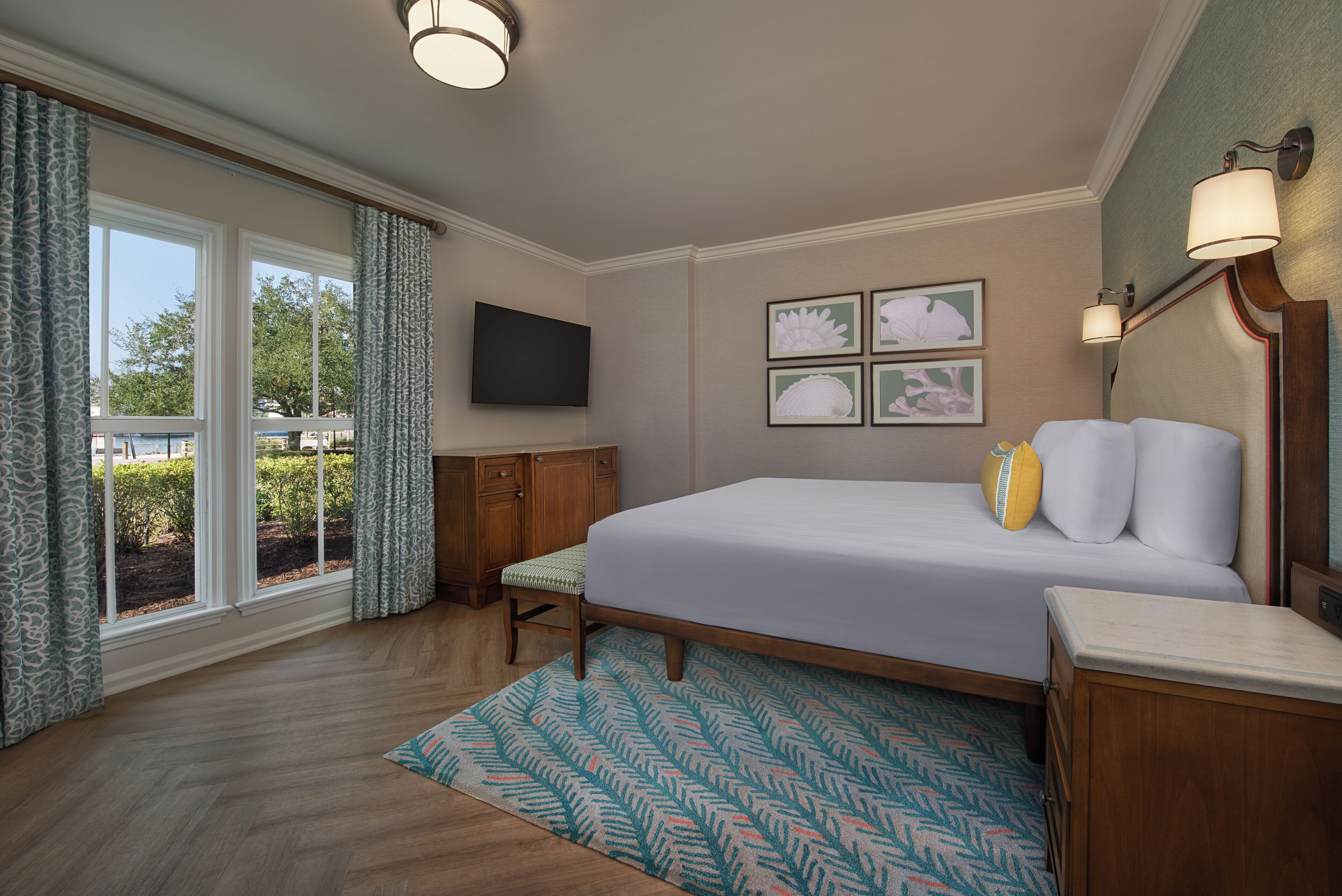 In-room safe, desk, laptop workspace, blackout drapes