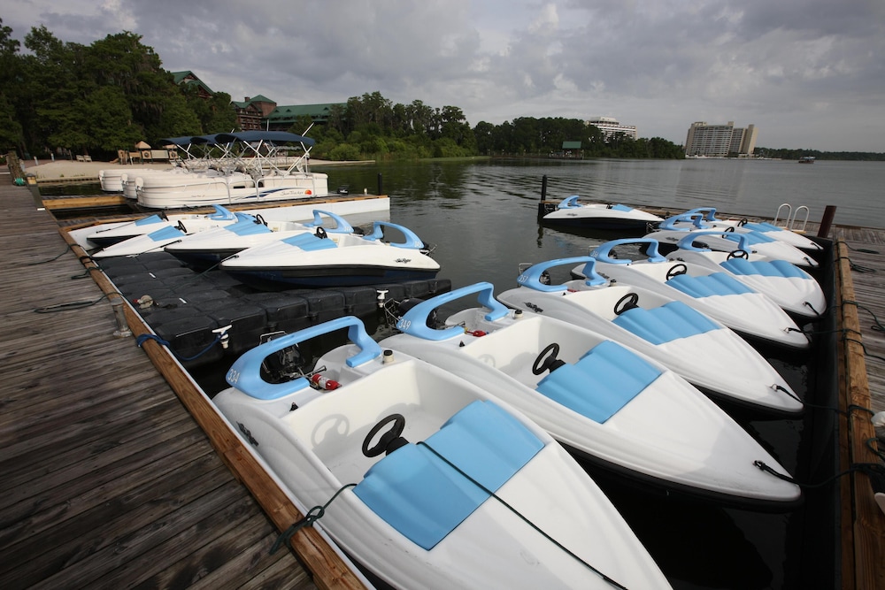 Disney's Wilderness Lodge by null Disney's Wilderness Lodge by null