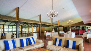 Lounge - Pestana Inhaca Lodge (Inhaca Island)