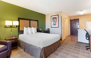 Studio, 1 Queen Bed, Non Smoking