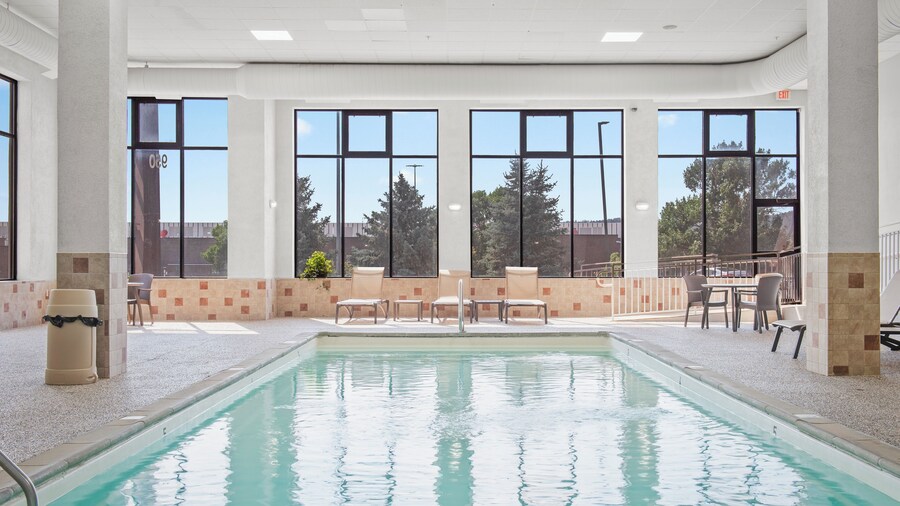 Elevation Inn & Suites, Trademark Collection by Wyndham