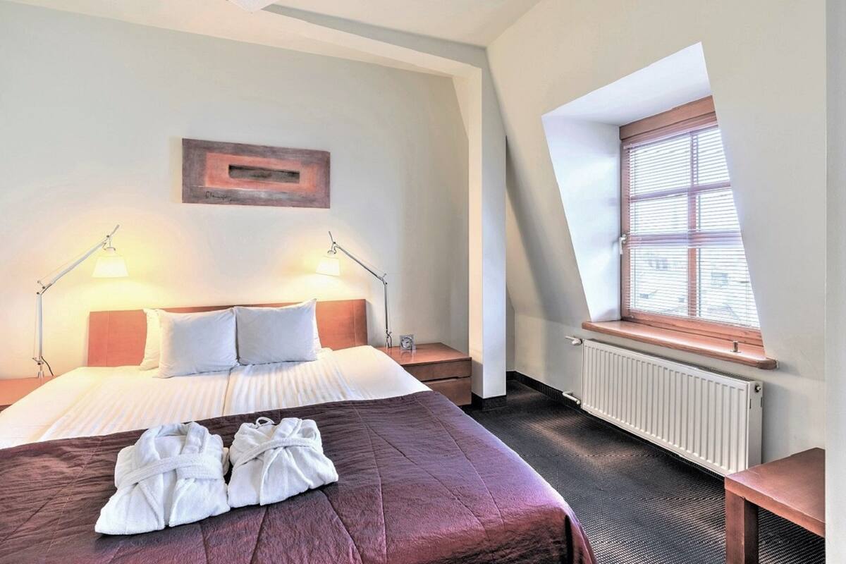 Chambre Double Standard | 1 chambre, minibar, coffres-forts dans les chambres