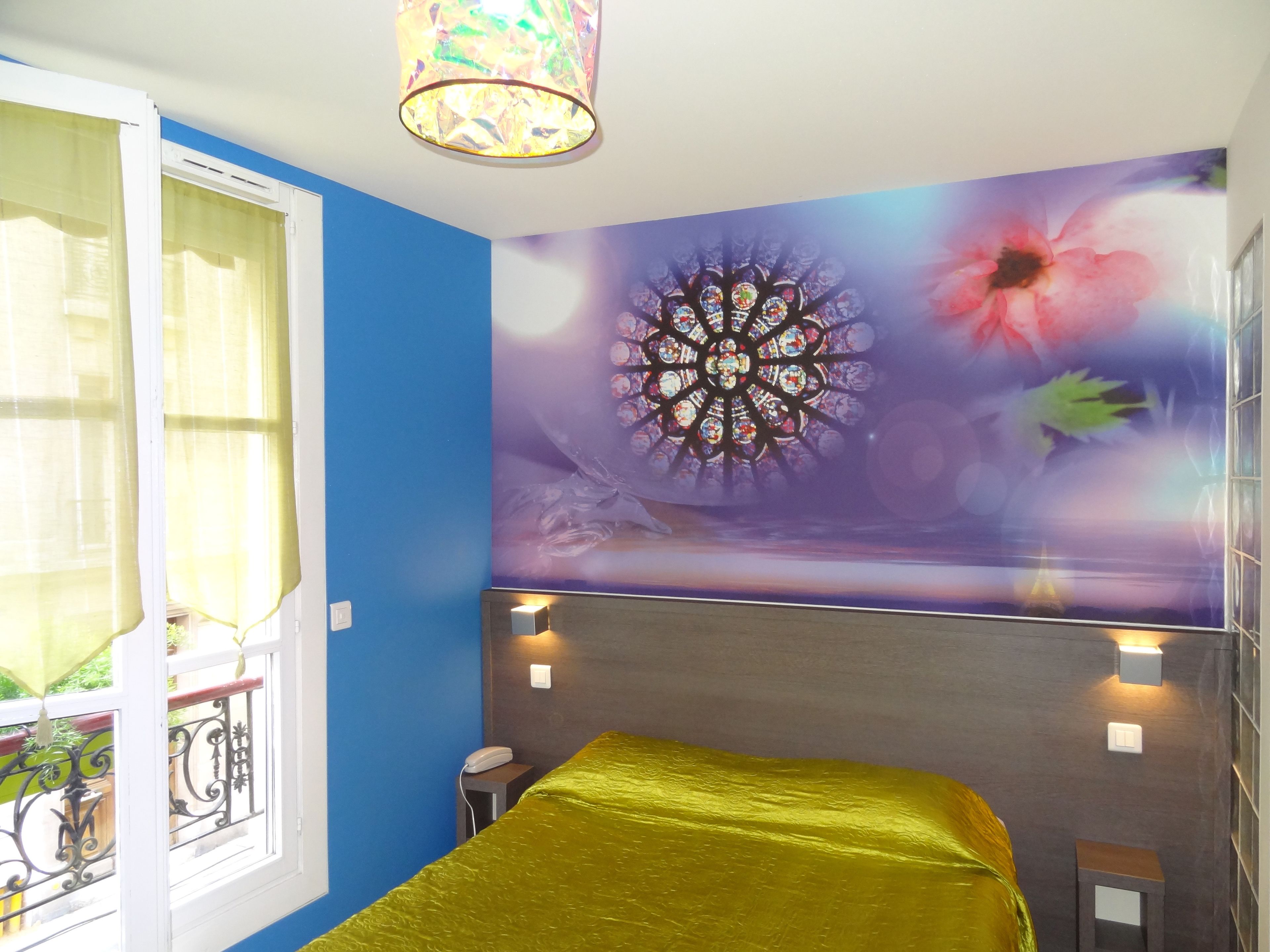 double room | 1 bedroom, in-room safe, individually decorated, desk