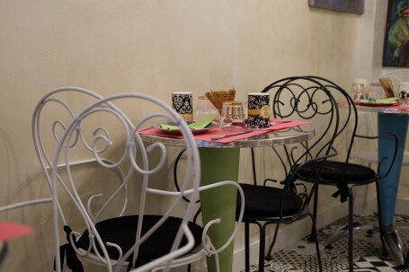 Hotel Amelie - Image 12