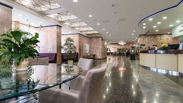 Sala de estar en el lobby