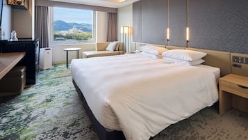 Kamar, Bebas Asap Rokok (Standard King, 33sqm) | Wi-Fi gratis, seprai linen, dan jam alarm