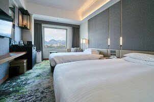 Wifi gratis, ropa de cama y despertador