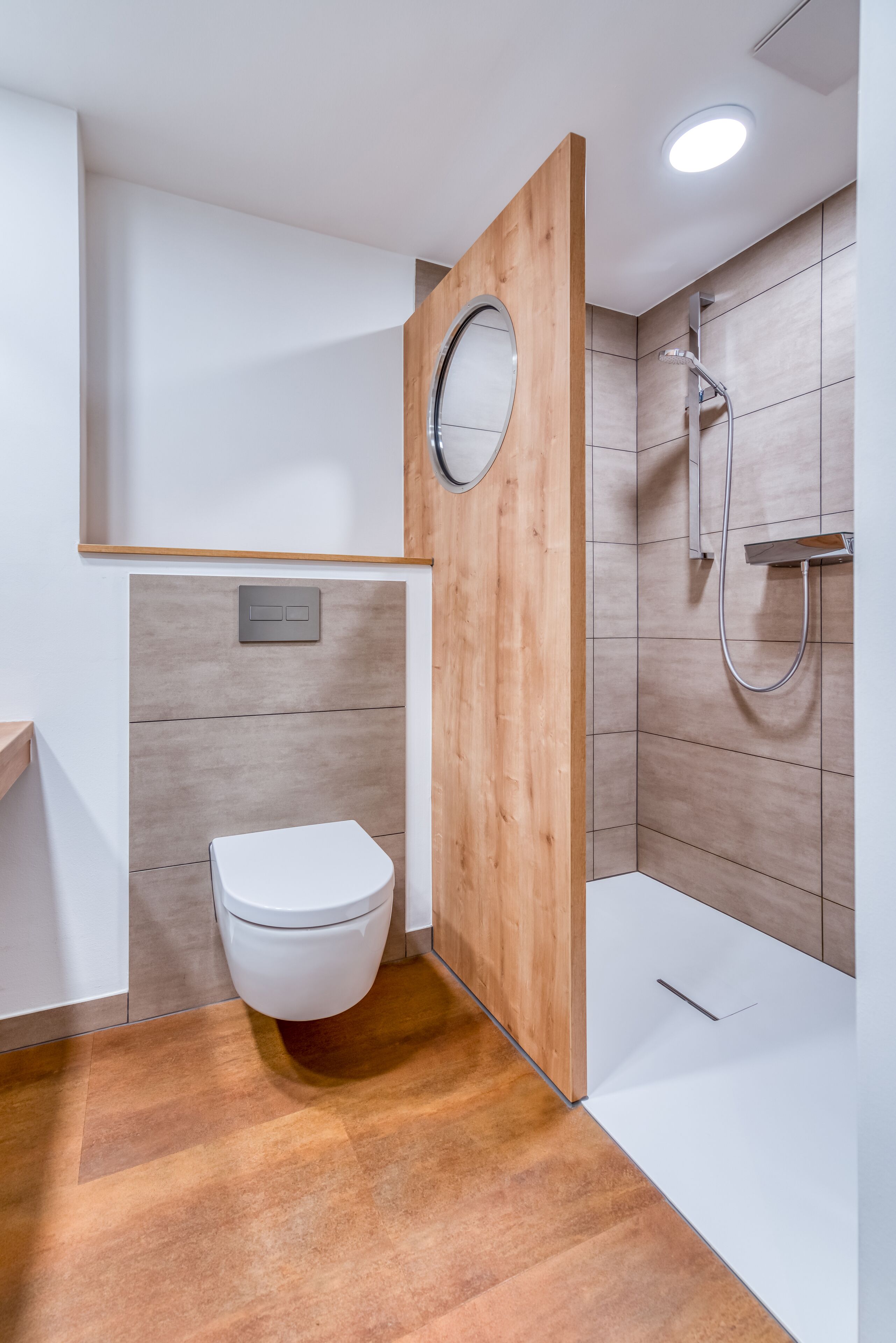 double room | desk, laptop workspace, soundproofing, iron/ironing board