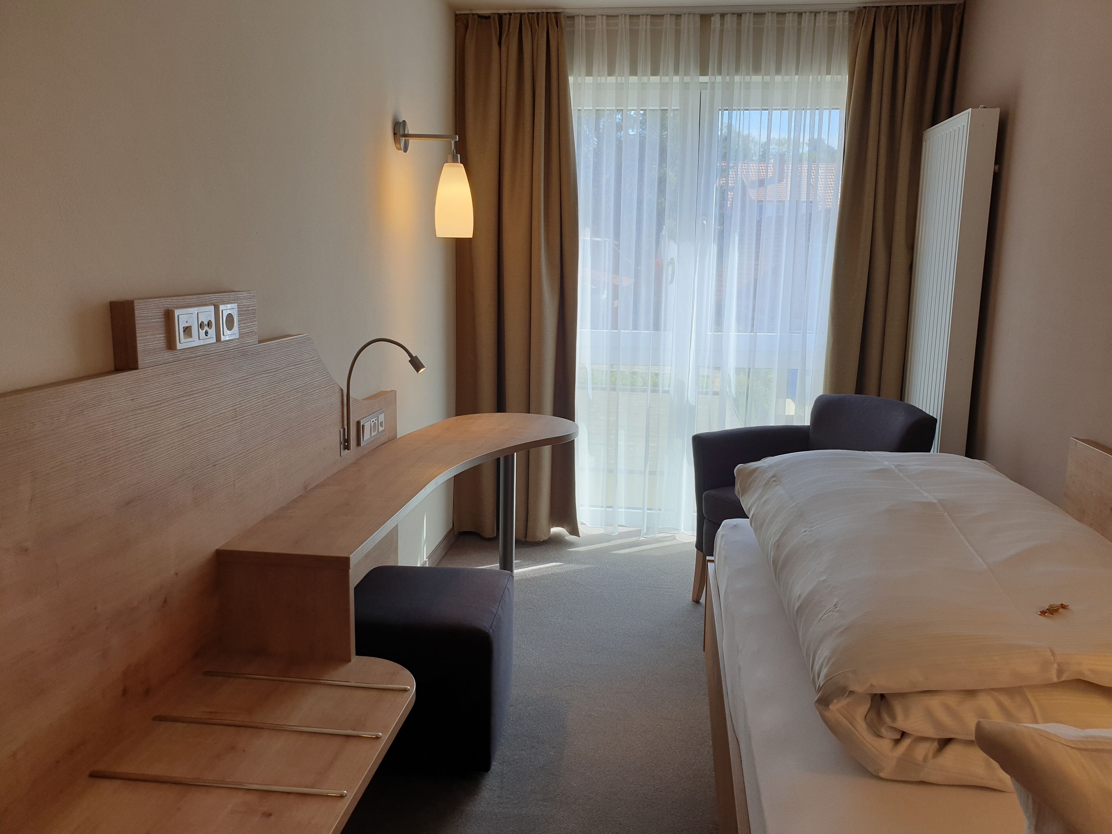 single room | desk, laptop workspace, soundproofing, iron/ironing board