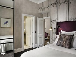Junior Suite, 1 King Bed