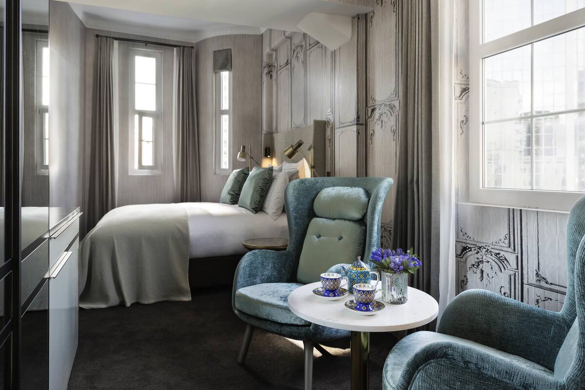 Premium bedding, minibar, in-room safe, laptop workspace