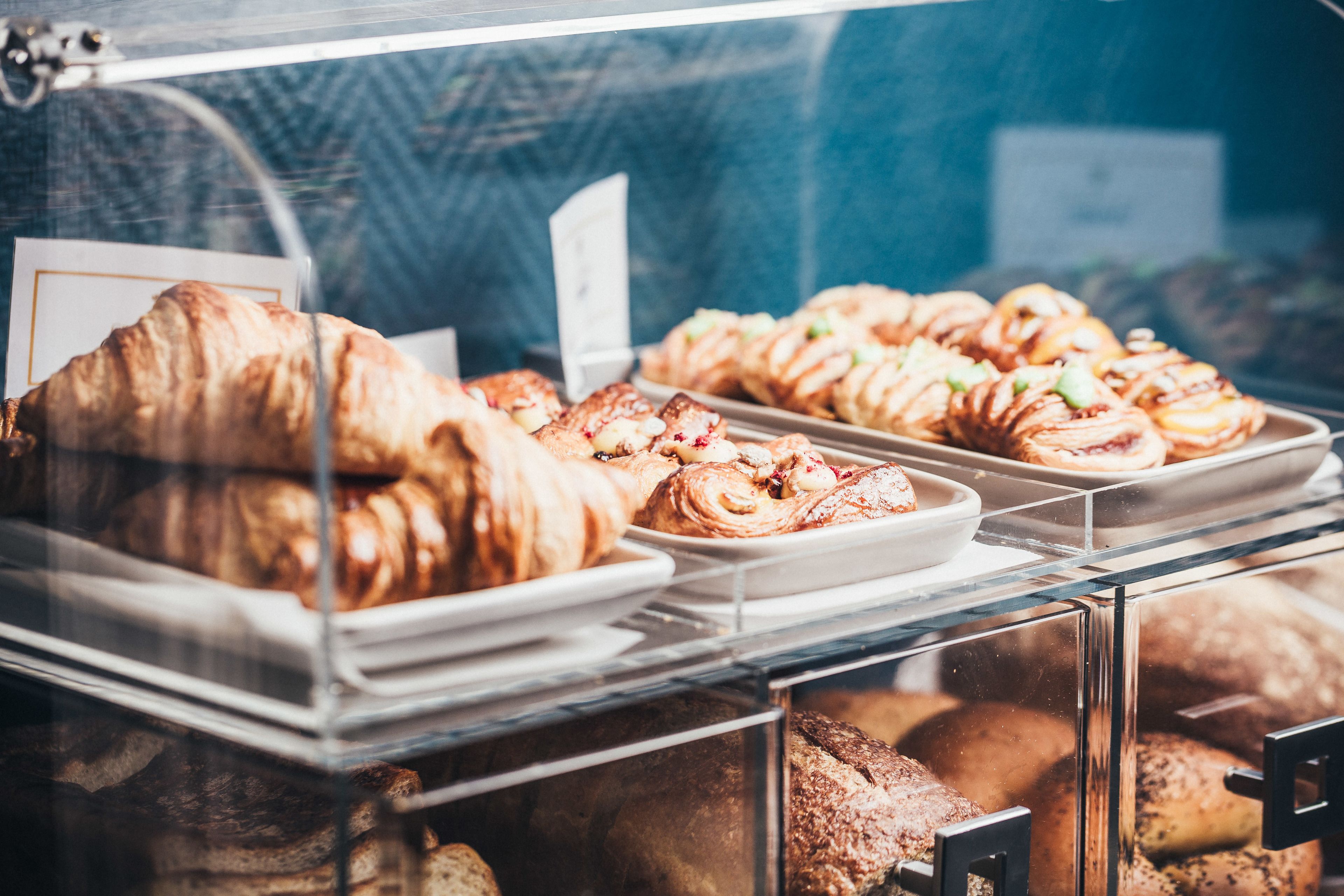 daily full breakfast (nzd 40 per person)