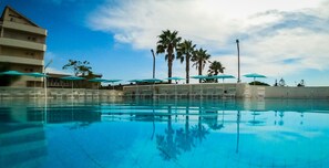 Piscine sur le toit