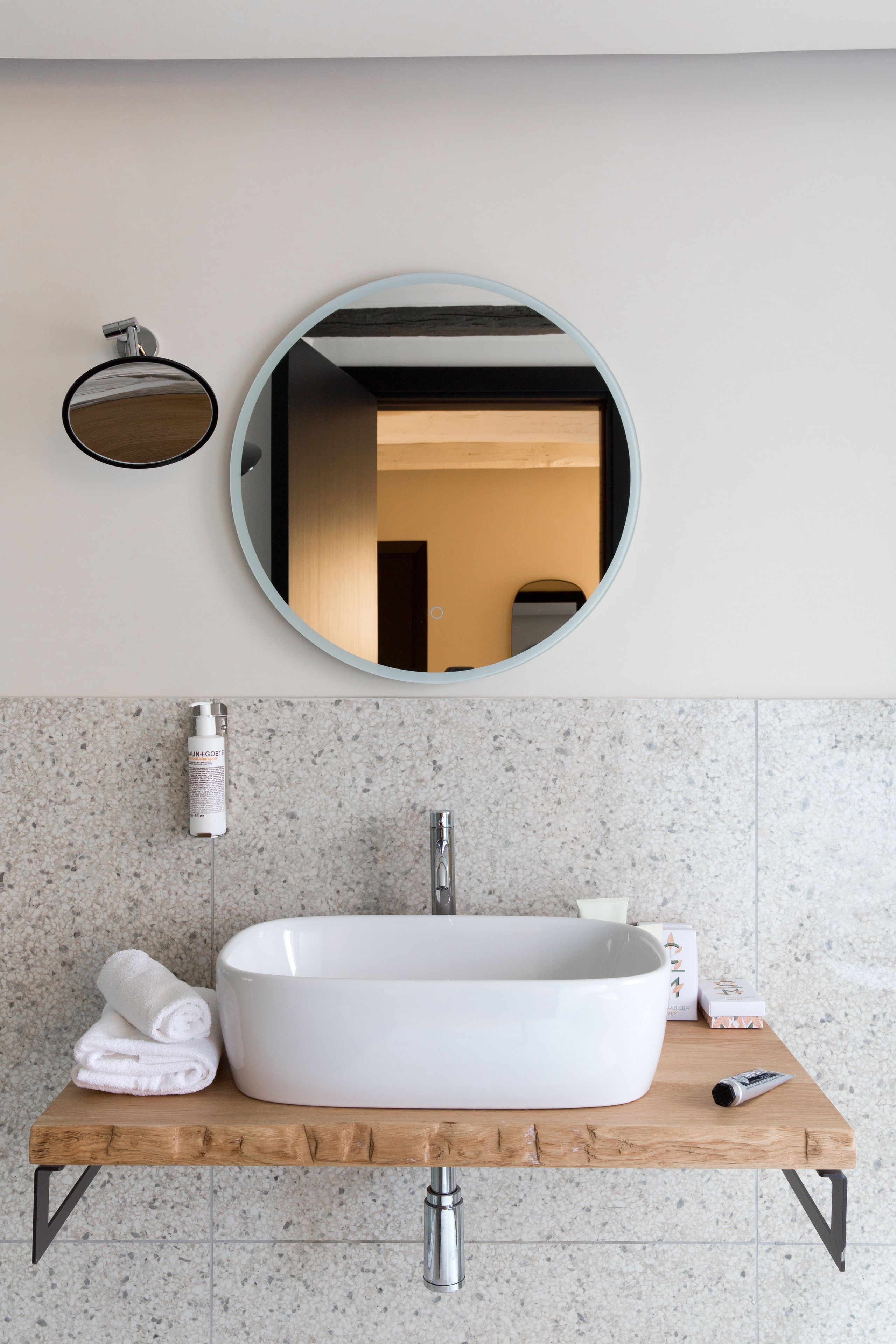 suite, terrace, city view | bathroom | shower, eco-friendly toiletries, slippers, towels