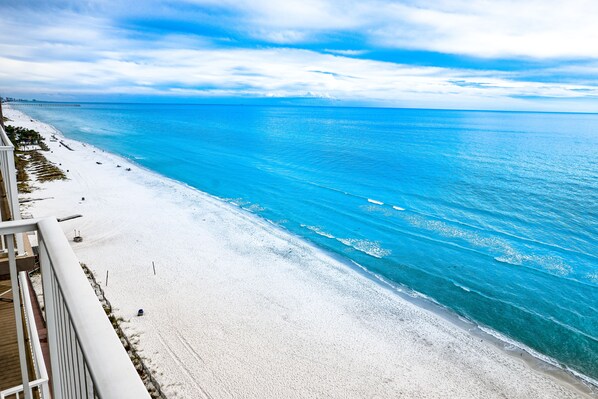 Vue sur la plage ou l’océan