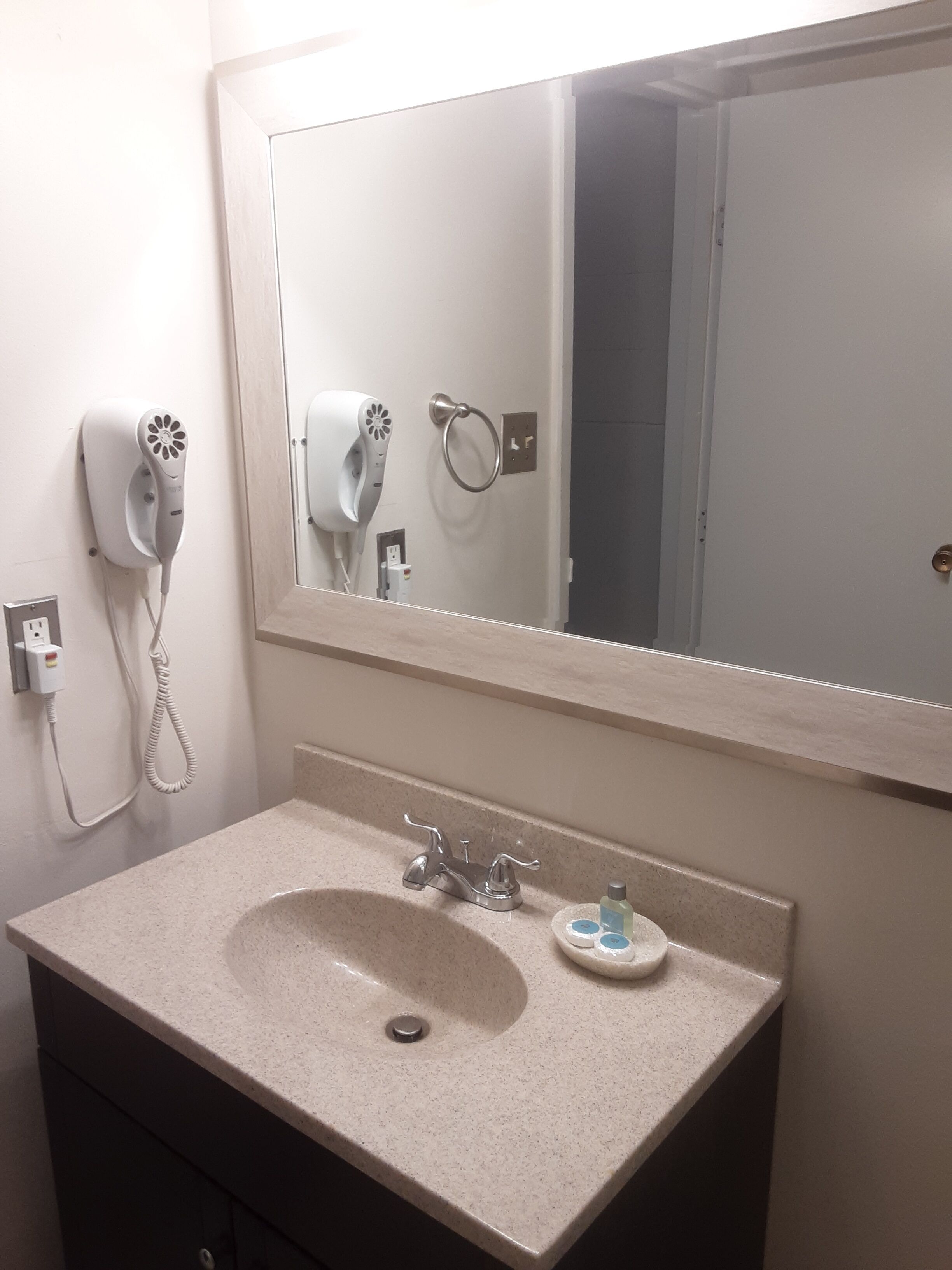 Value Lodge Economy Motel