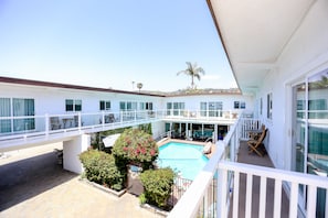 Room, 1 King Bed, Partial Ocean View | Terrace/patio