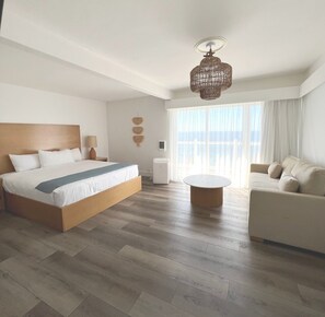 Room, 1 King Bed, Oceanfront | In-room safe, iron/ironing board, free WiFi, bed sheets