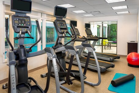 SpringHill Suites by Marriott Asheville - Image 10