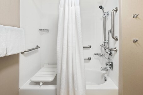 SpringHill Suites by Marriott Asheville - Image 21
