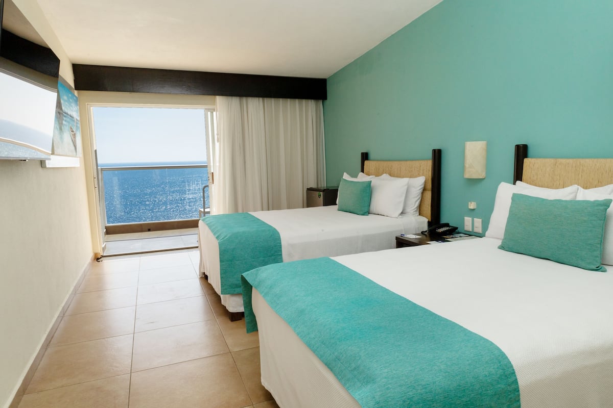 1 bedroom, minibar, in-room safe, blackout curtains