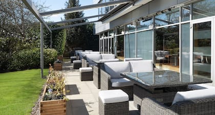 Delta Hotels by Marriott Edinburgh
