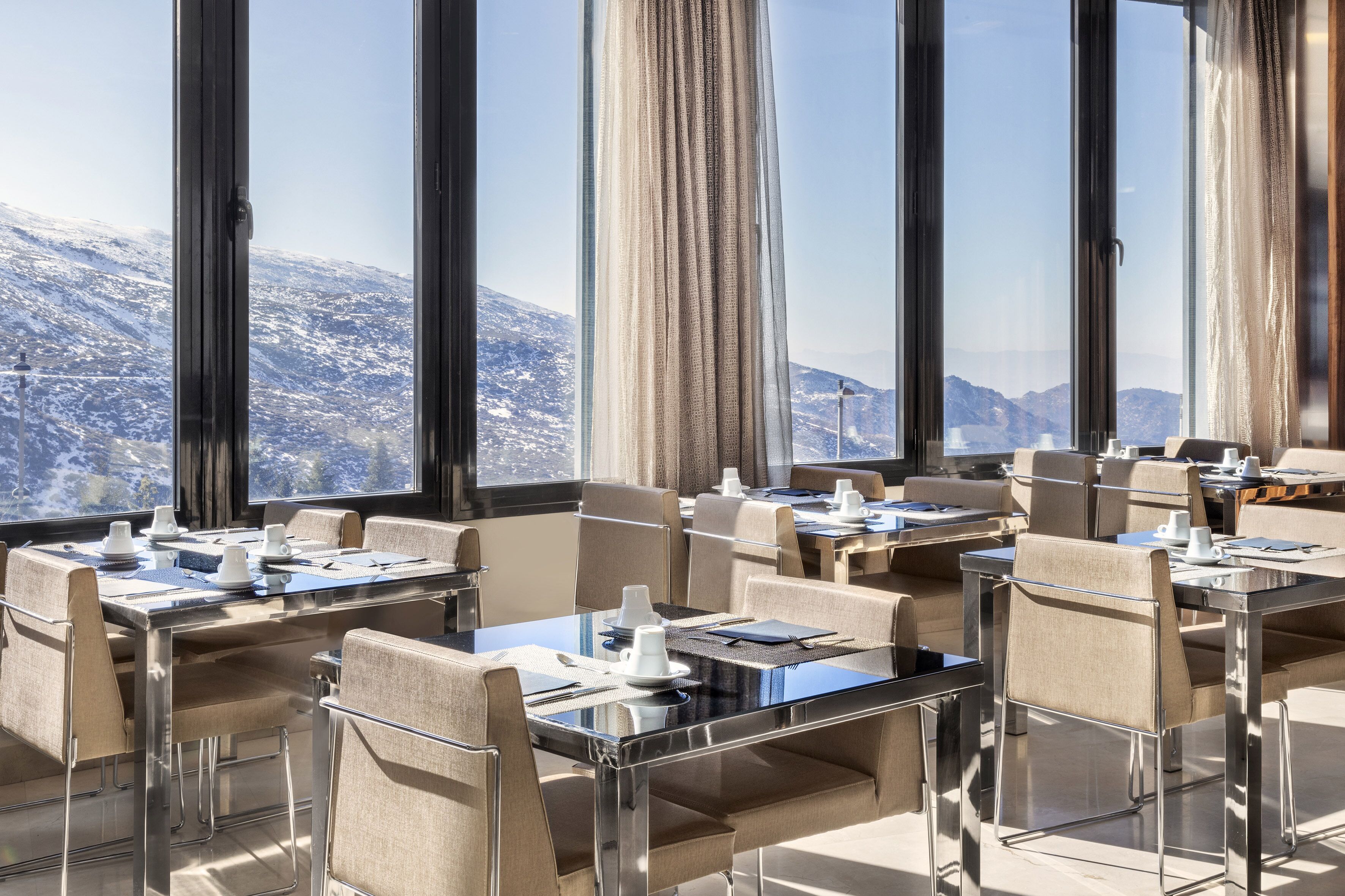 breakfast and dinner served, international cuisine