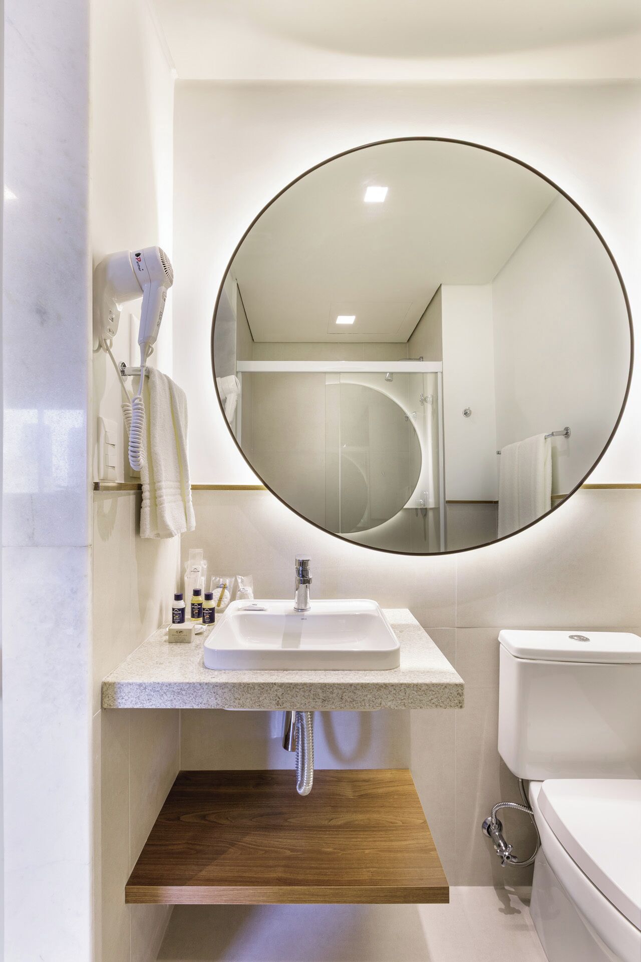 Photo - Estanplaza International