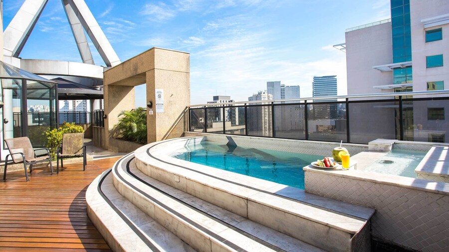 Estanplaza International