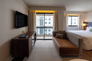 Comfort Studio Suite | Minibar, in-room safe, blackout drapes, free WiFi - Estanplaza International (São Paulo)