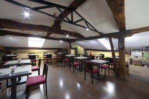 Daily buffet breakfast (EUR 15 per person)