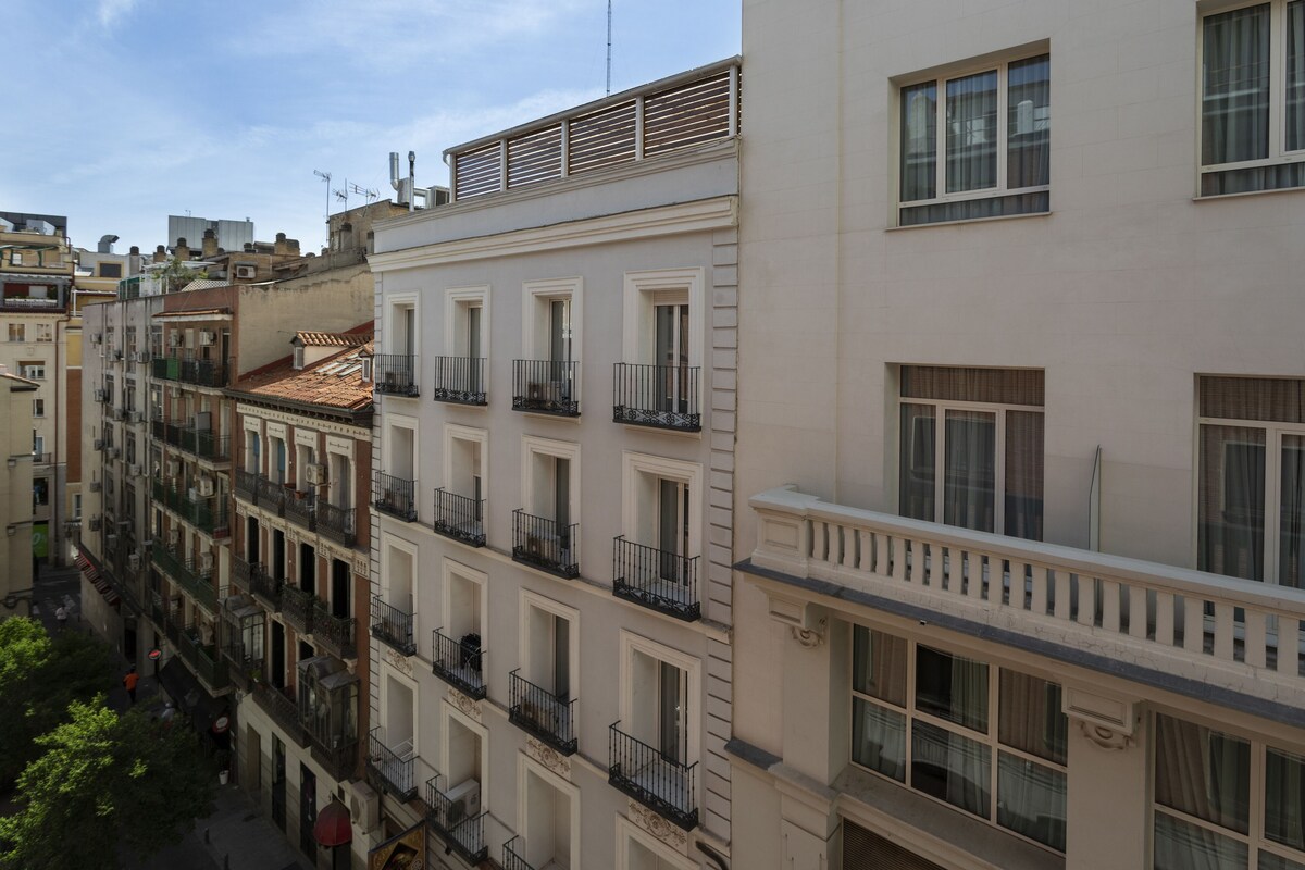 petit palace gran via