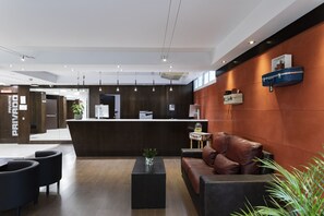 Reception - Petit Palace Arturo Soria (Madrid)