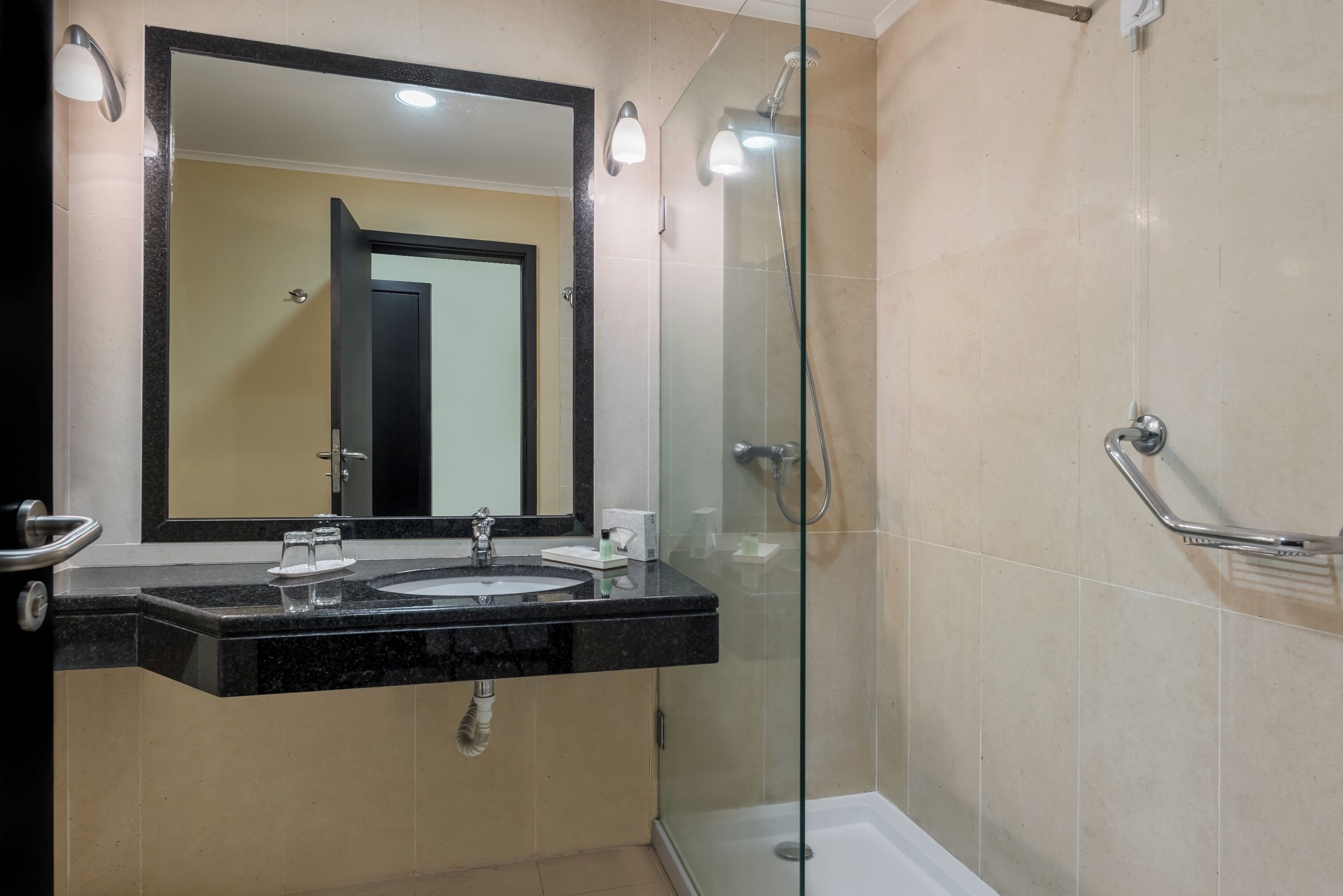 bathroom | shower, free toiletries, hair dryer, towels