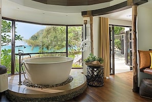Rayavadee Villa | Bathroom